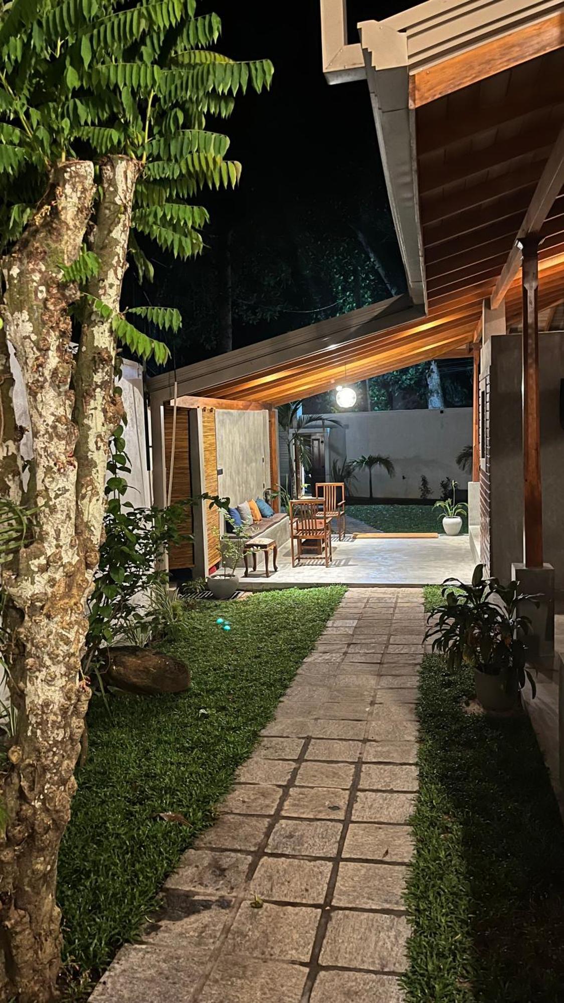 Villa Bell Rose Hikkaduwa